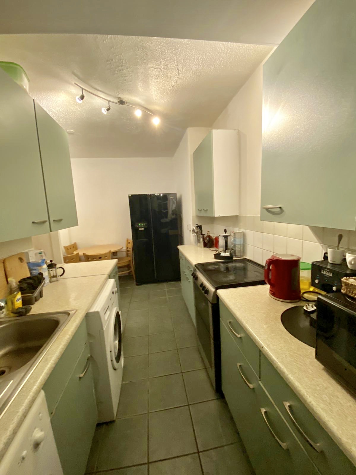 This truly stunning two bedroom flats hare in London city, Covent Garden, London RoomsLocal image