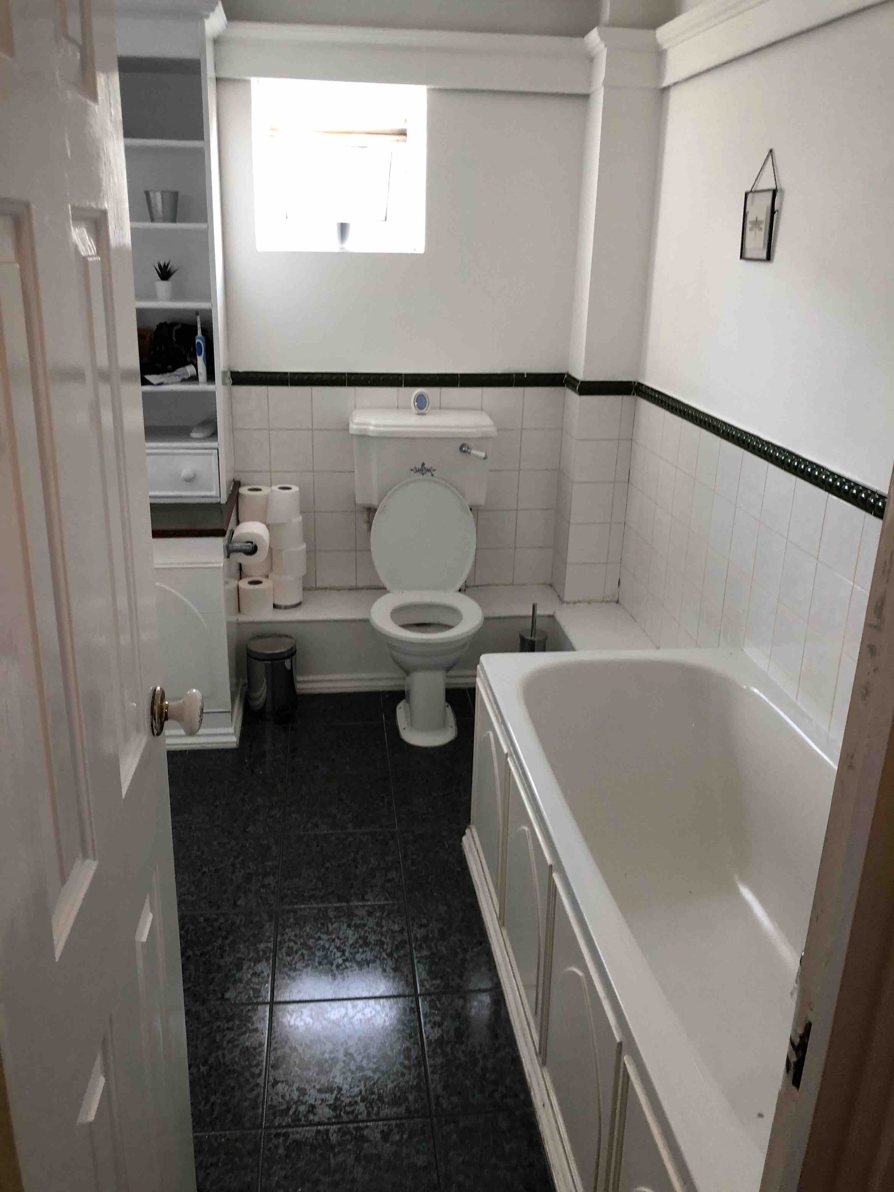 1 Bedroom RoomsLocal image