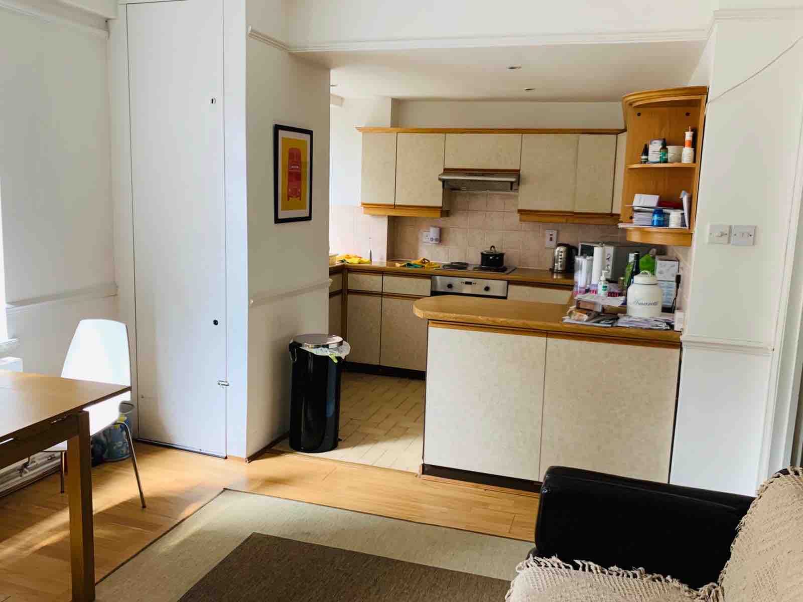 1 bed flat RoomsLocal image