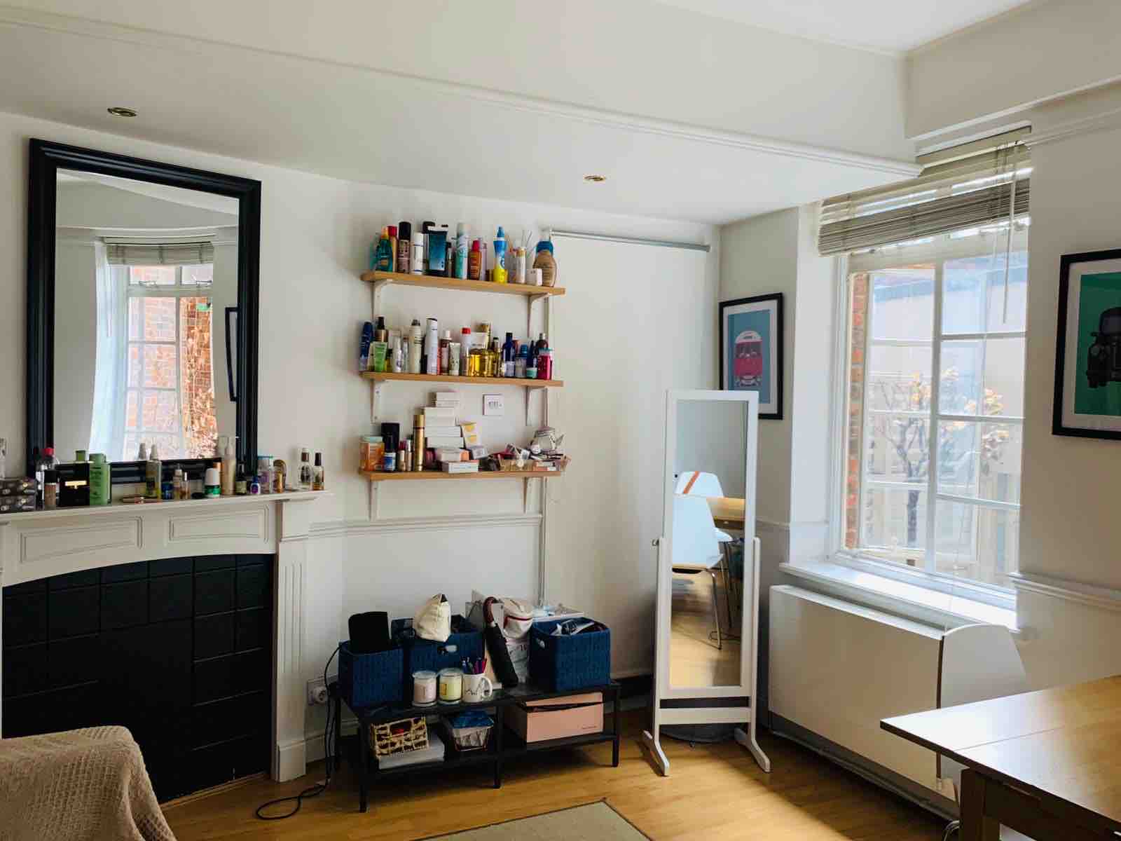 1 bed flat RoomsLocal image