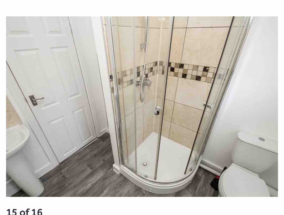  RoomsLocal image