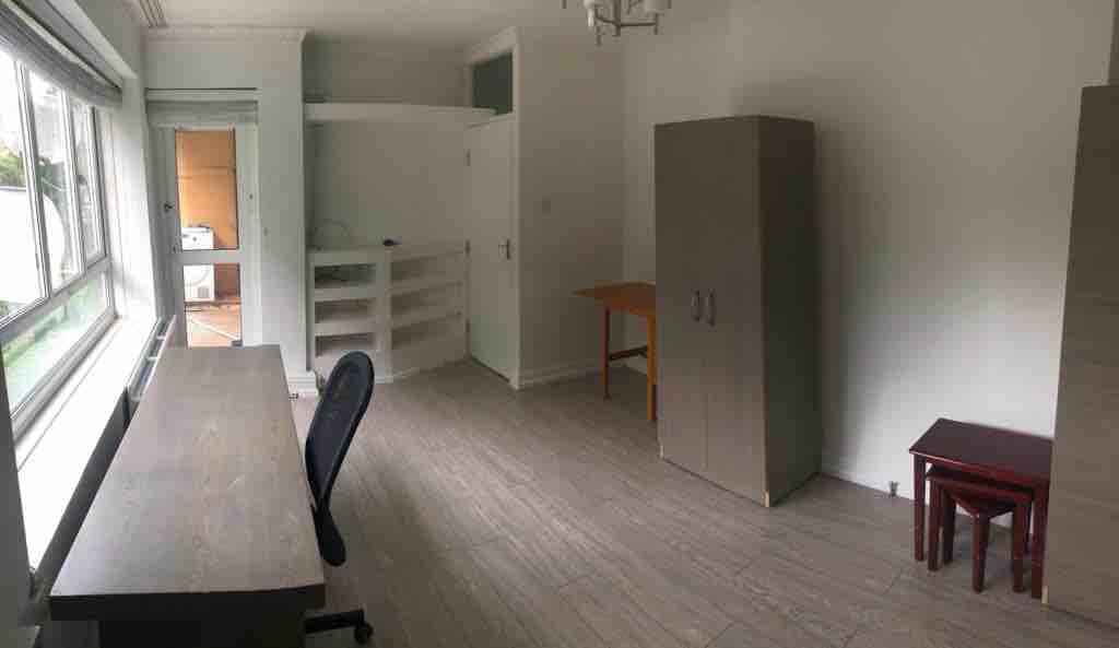 3 Bedroom Flat in Holloway RoomsLocal image