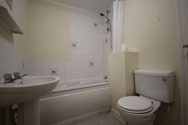 An presented one bedroom, Addison Street, Nottingham RoomsLocal image