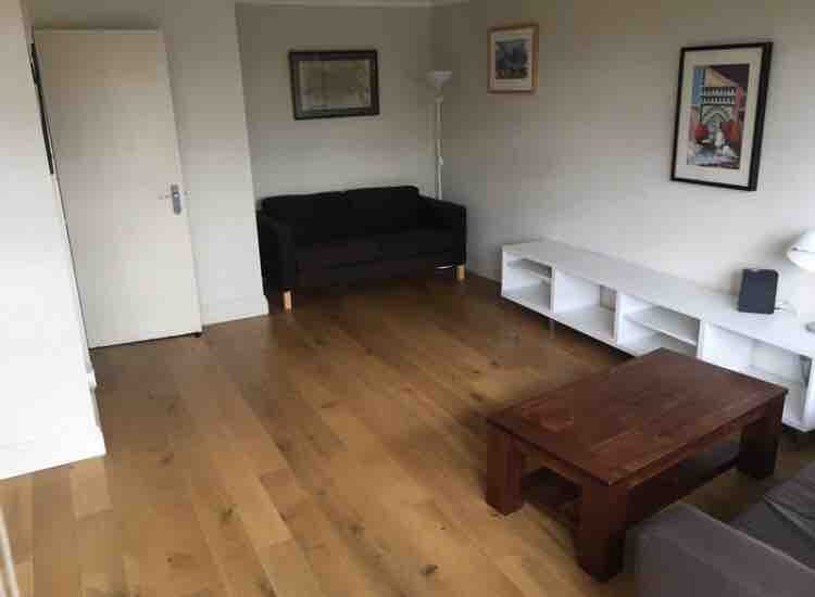 RoomsLocal image