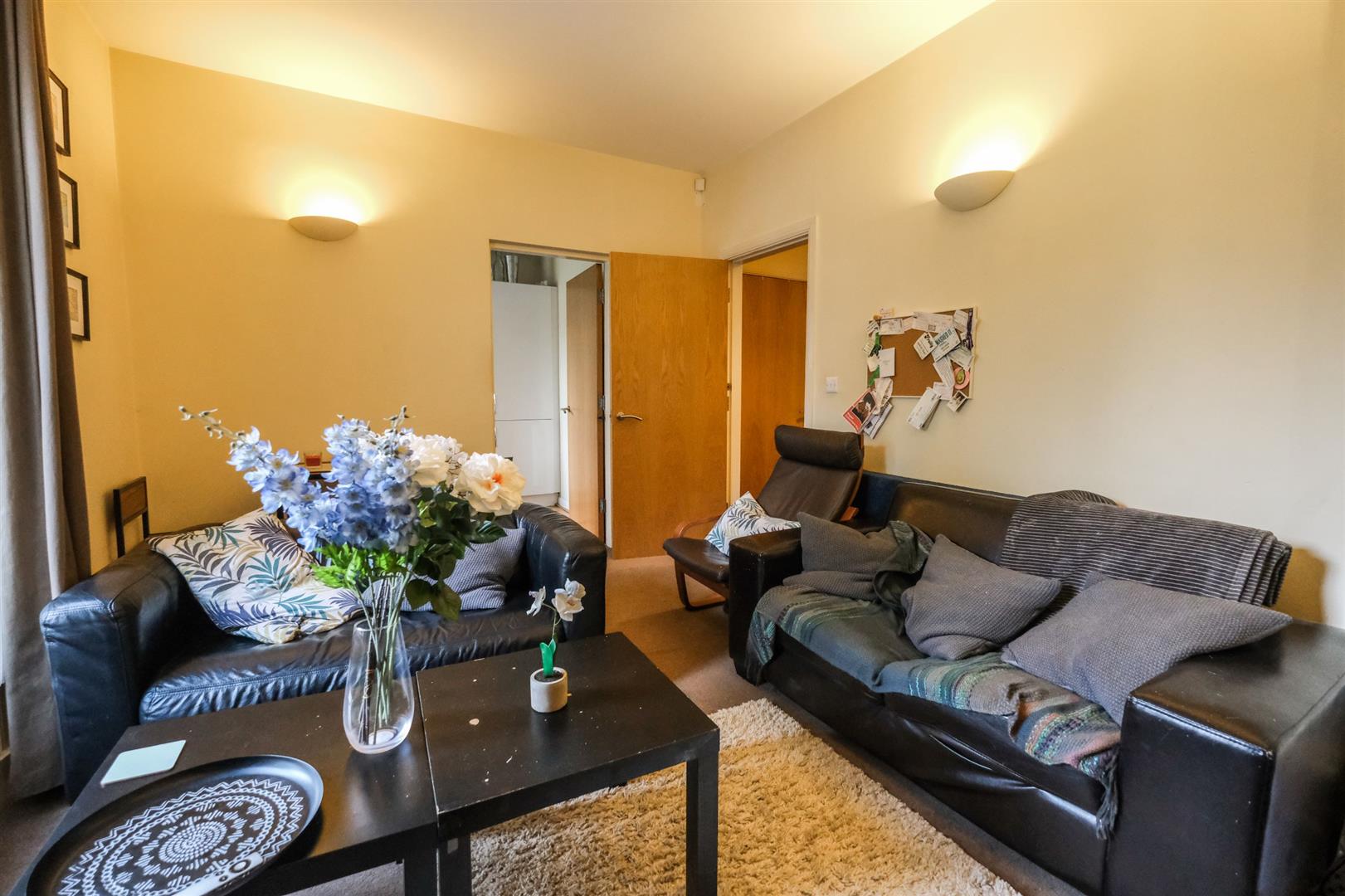 1 bedroom furnished flat in London SW1P 4SB RoomsLocal image