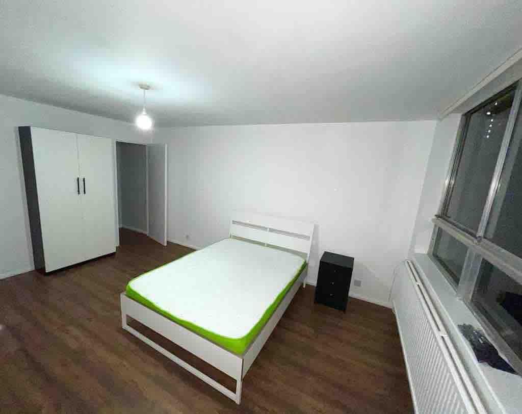 5 bedroom house RoomsLocal image