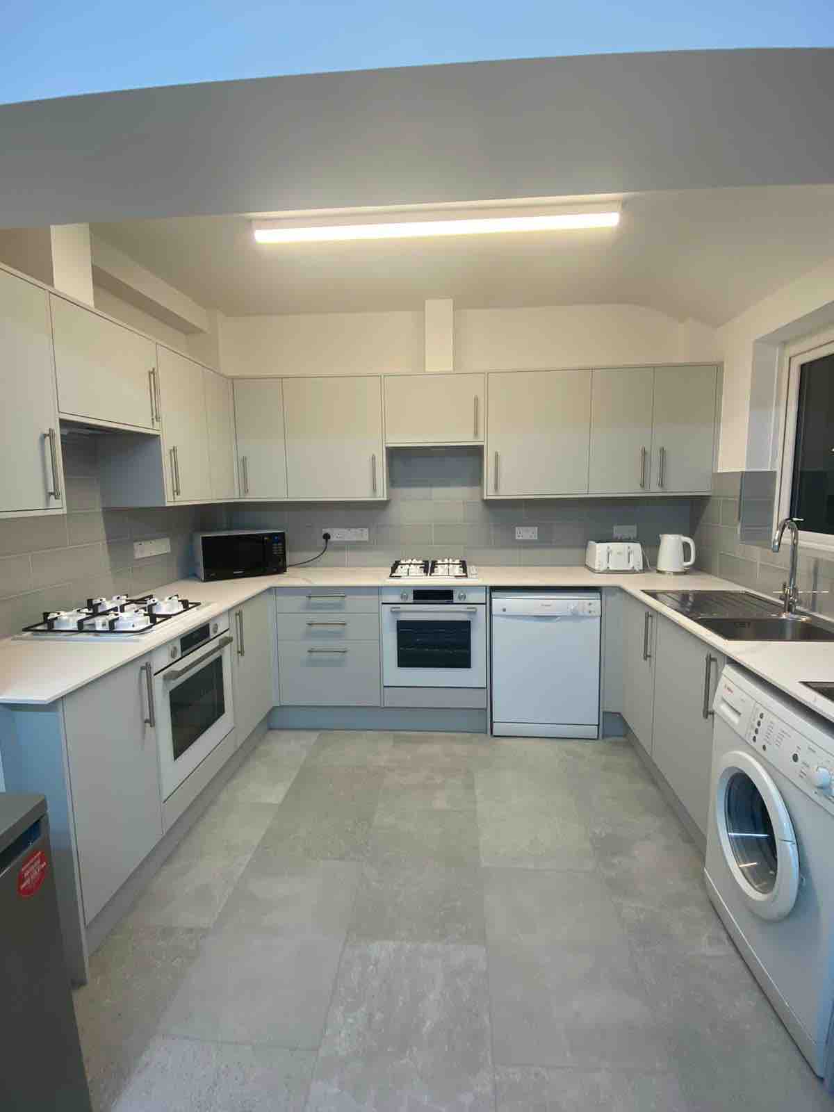  RoomsLocal image
