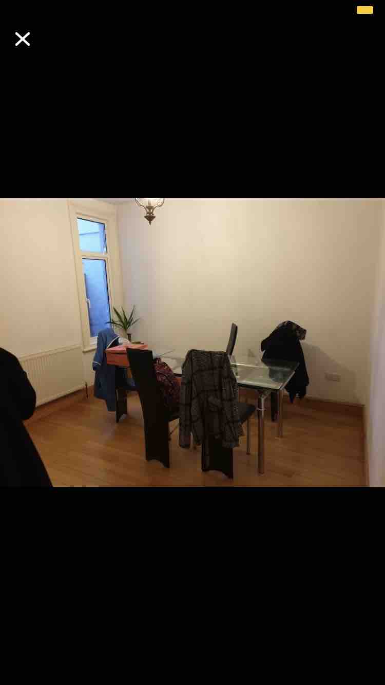  RoomsLocal image