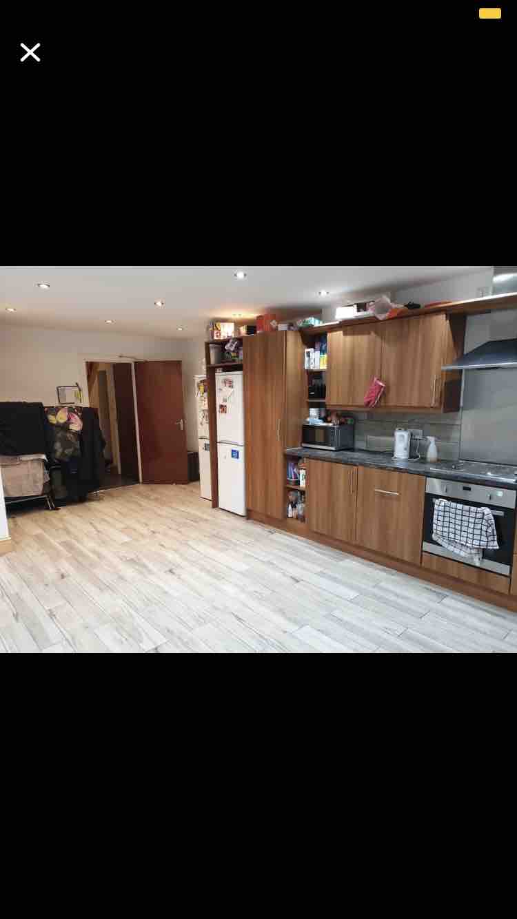  RoomsLocal image