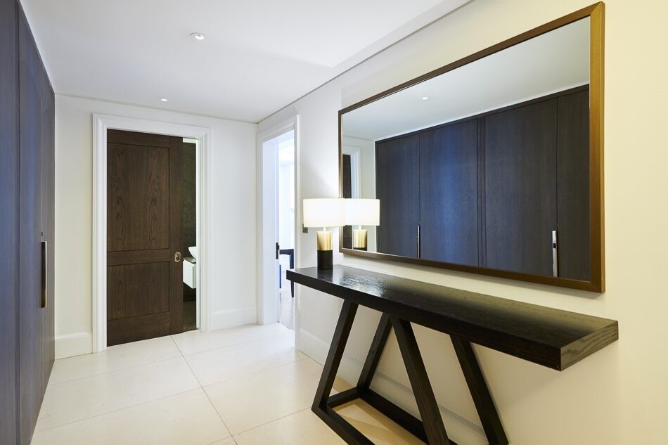 Neat Spacious One Bedroom RoomsLocal image