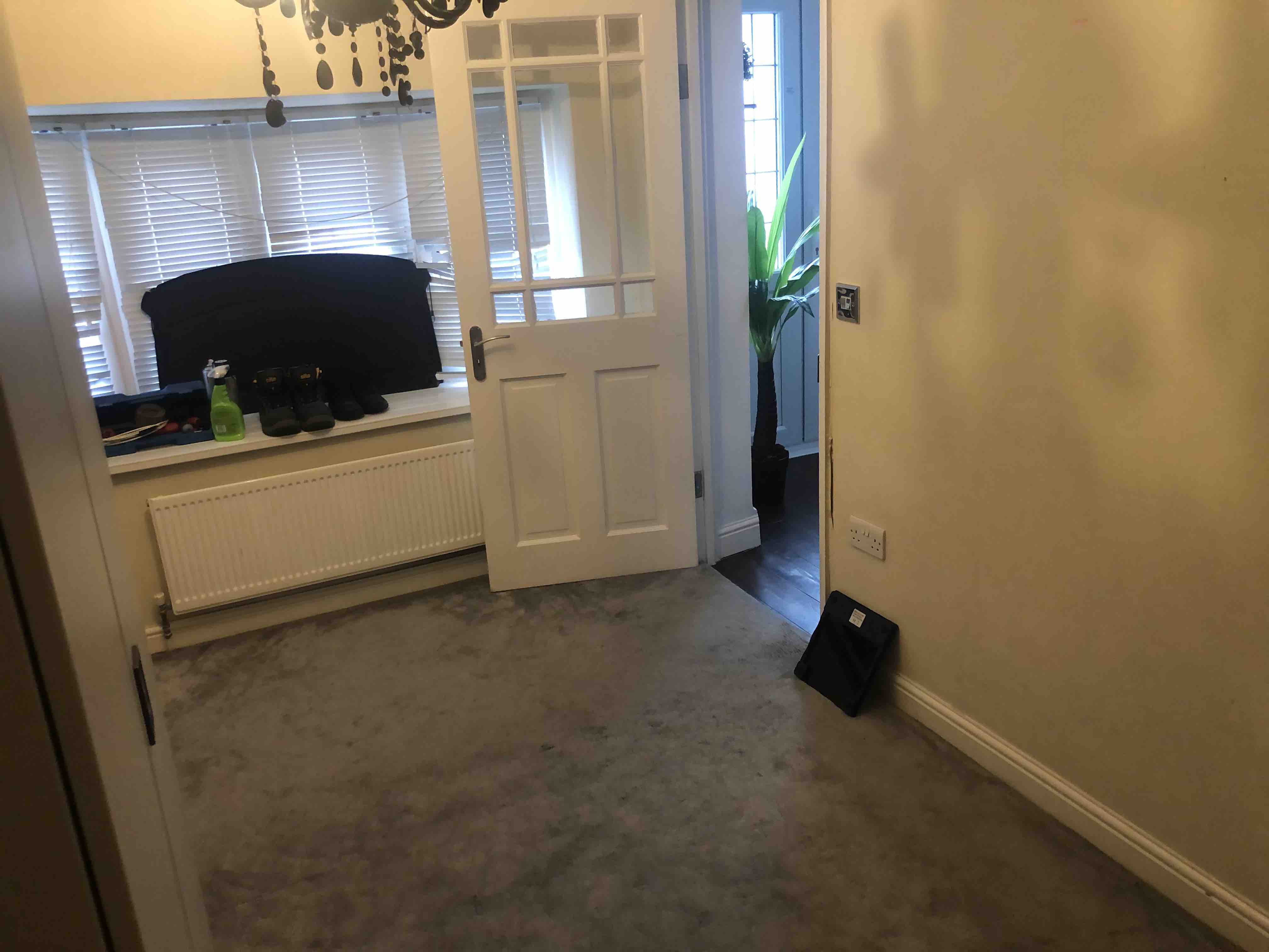 1 habitación en London, RM6 5TT RoomsLocal image