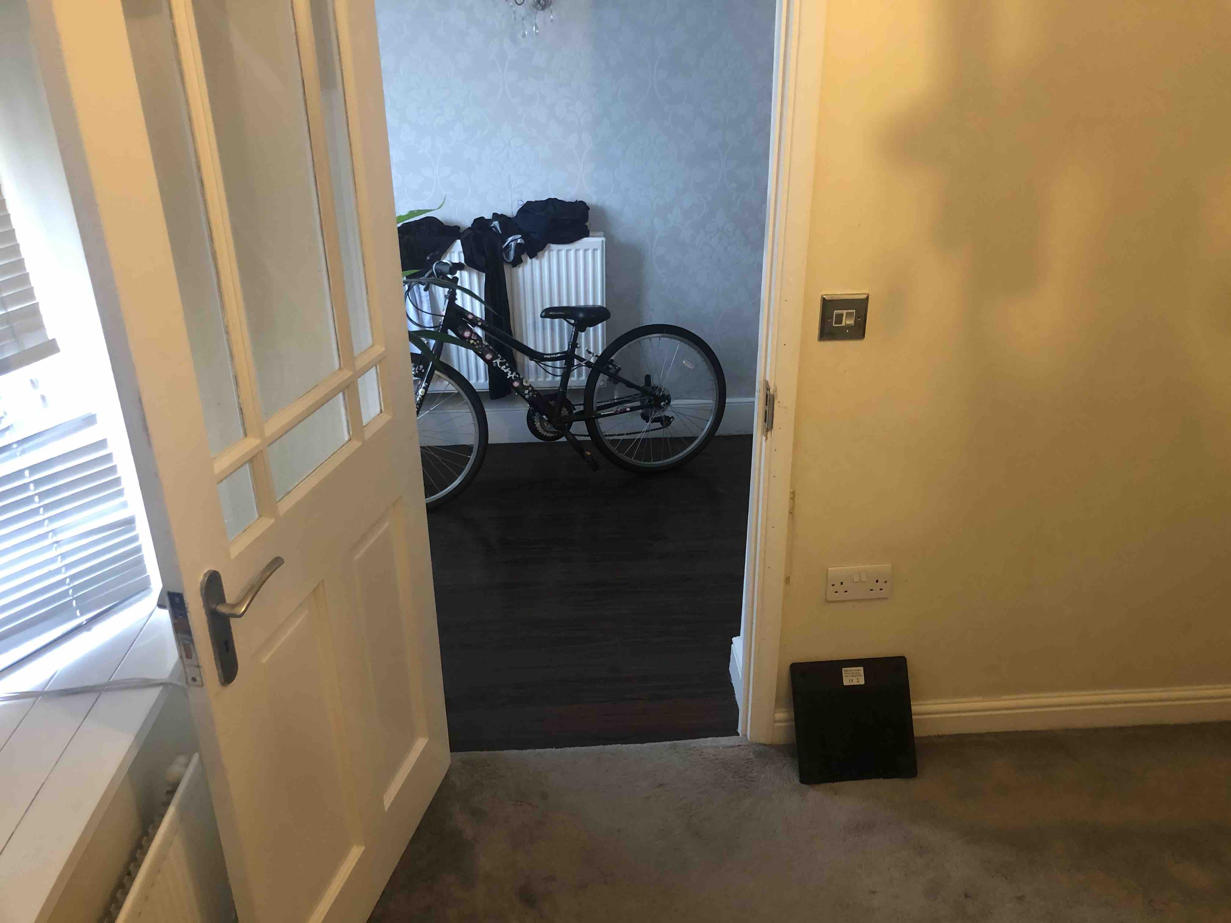 1 habitación en London, RM6 5TT RoomsLocal image
