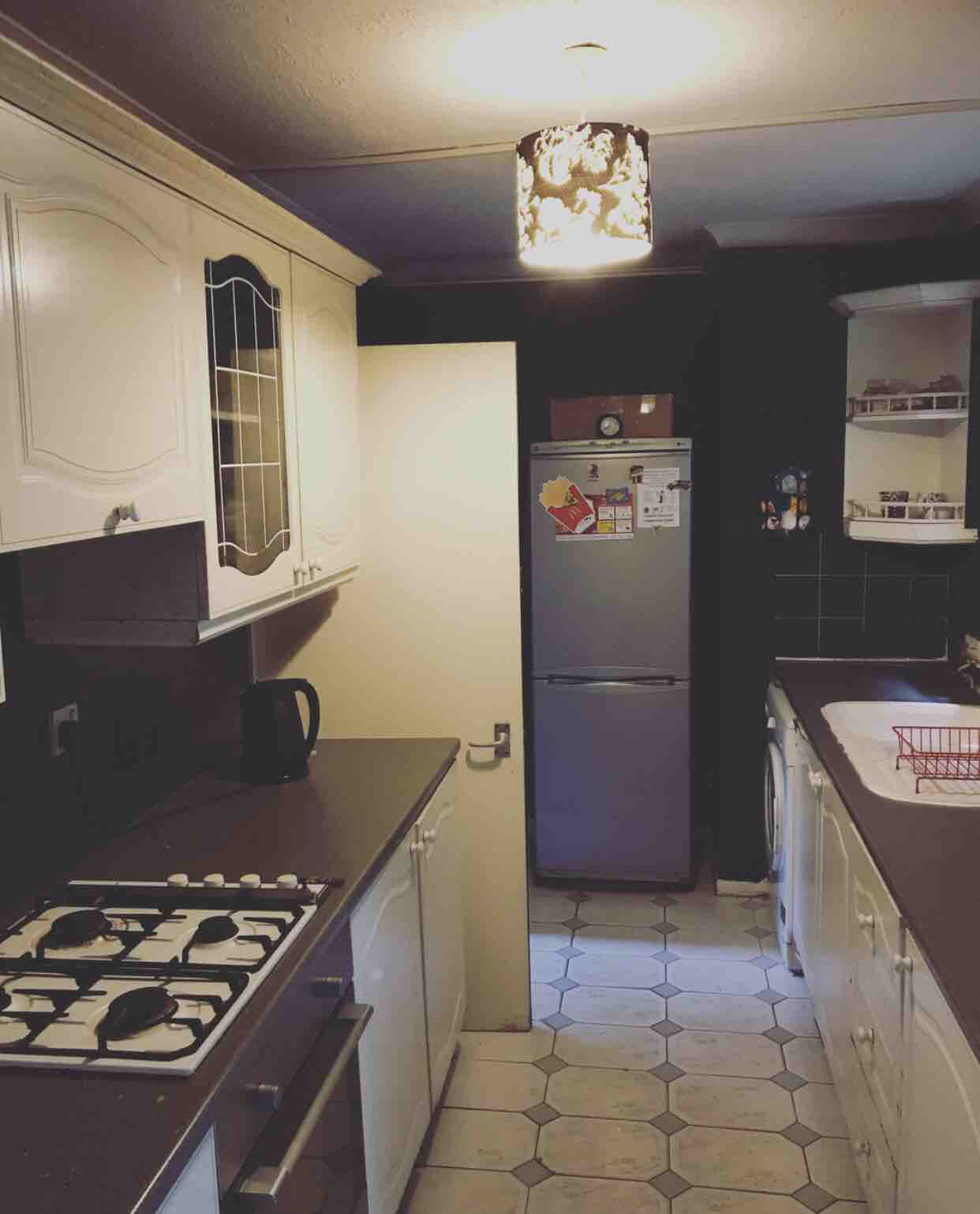 Single Room East Acton £120pw RoomsLocal image