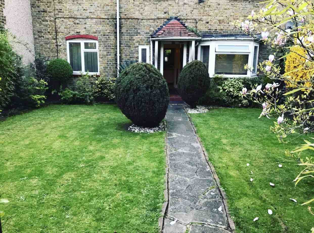 Single Room East Acton £120pw RoomsLocal image
