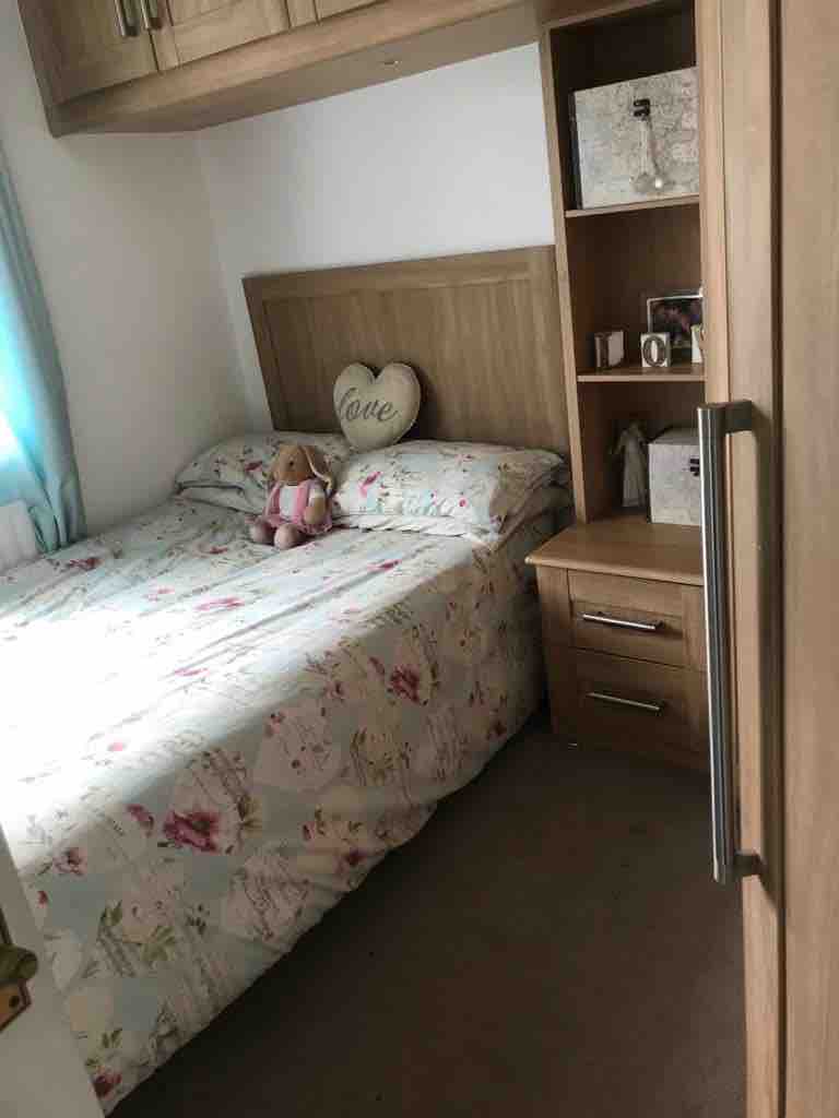 1 bedroom RoomsLocal image