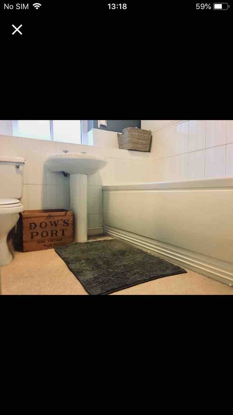  RoomsLocal image