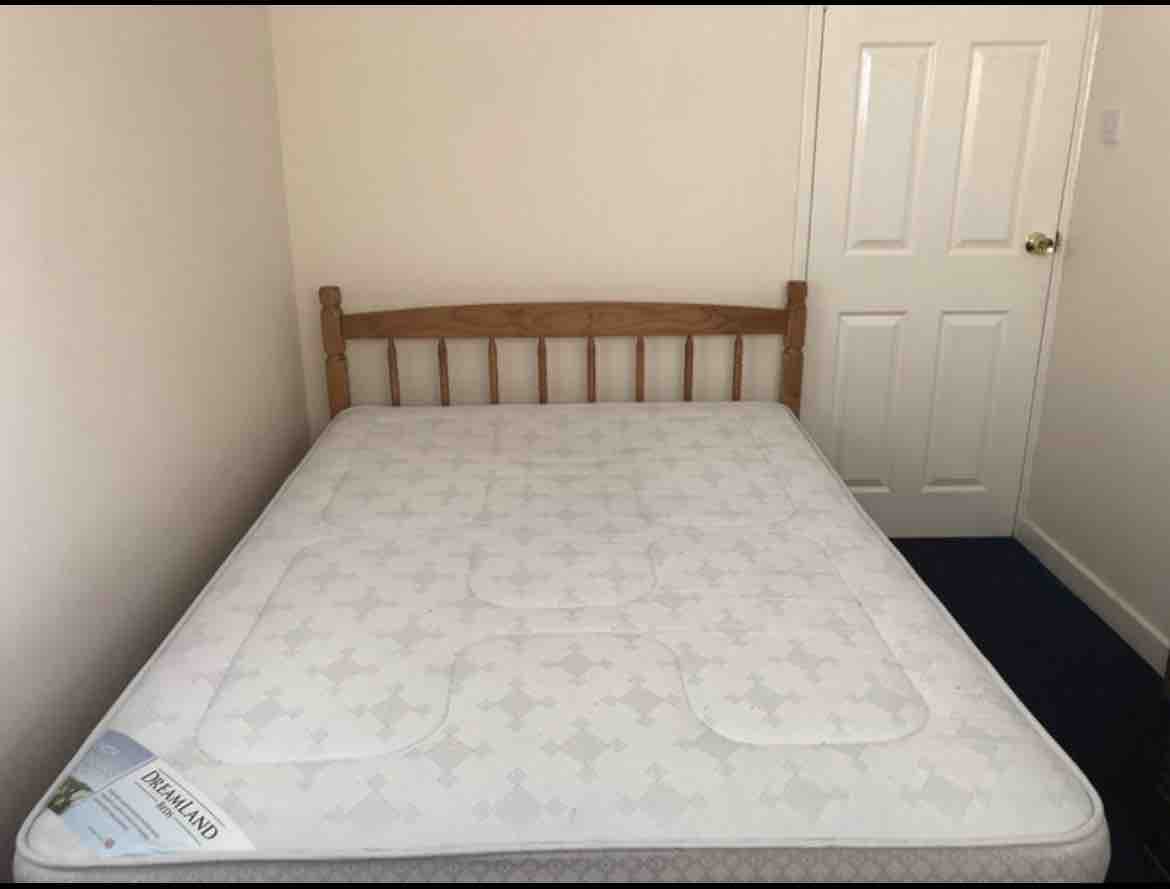 en-suite with walk in wardrobe RoomsLocal image
