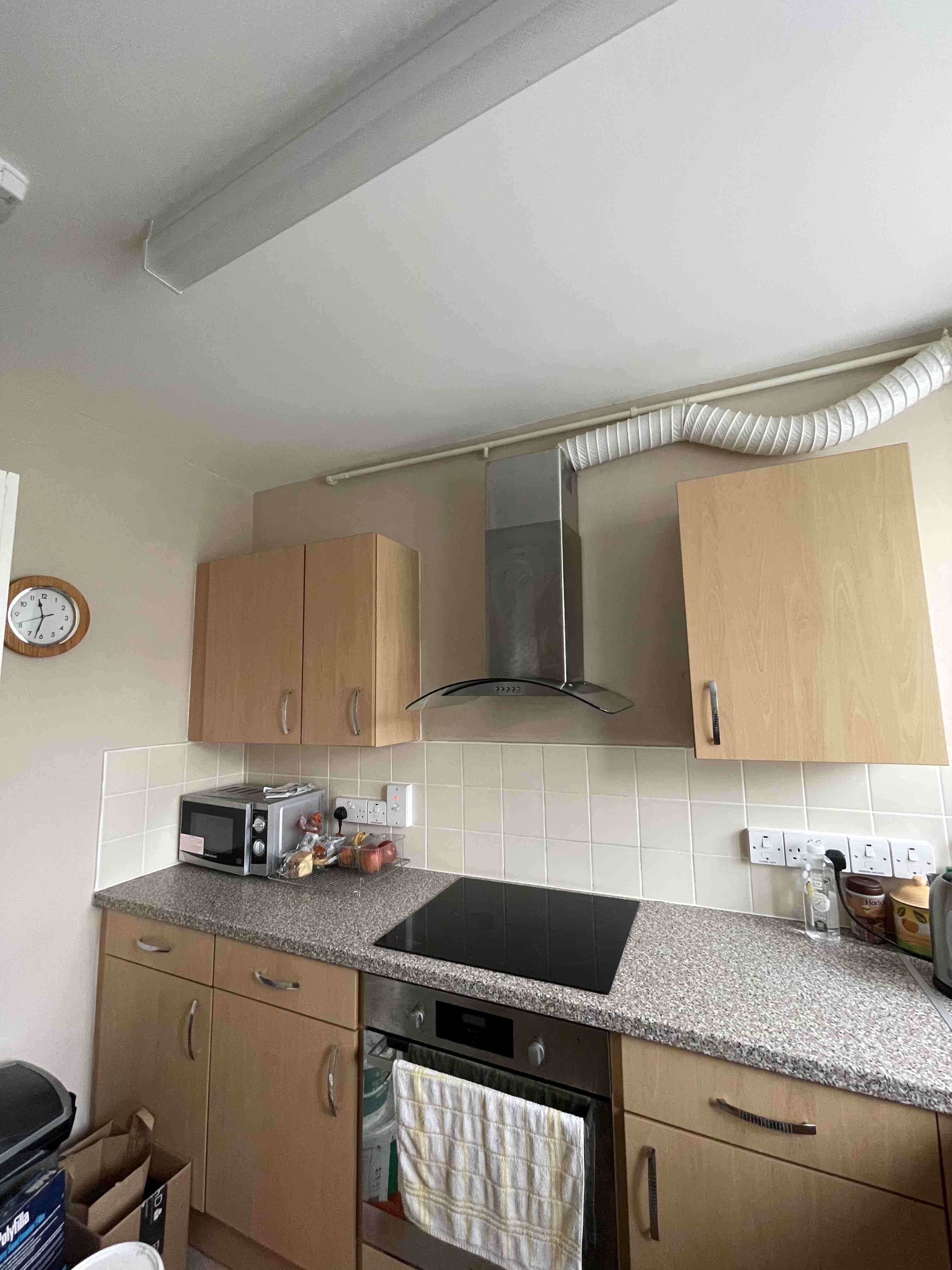 1 bedroom available RoomsLocal image