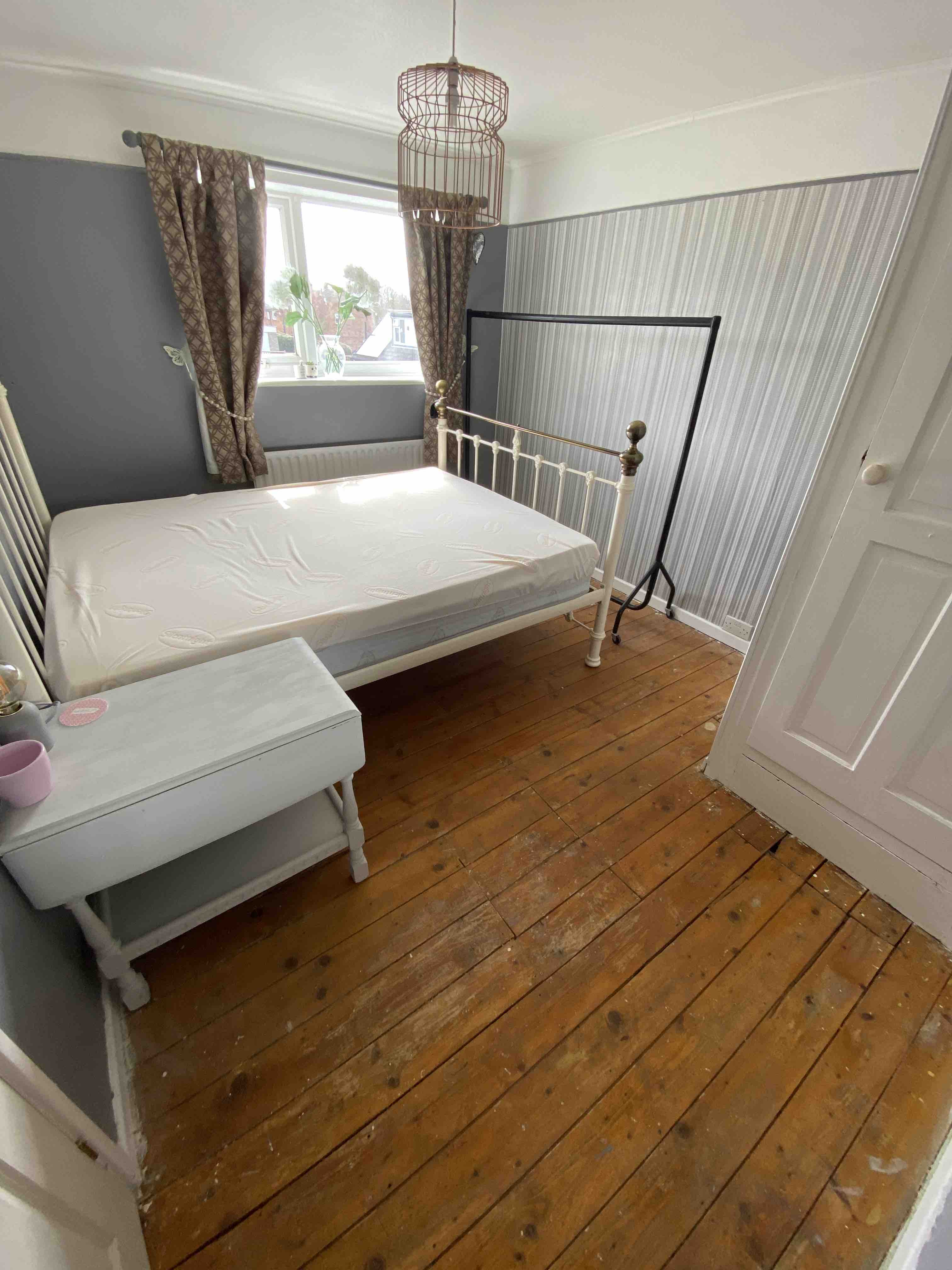 1 room in Sleaford, NG34 8DS RoomsLocal image