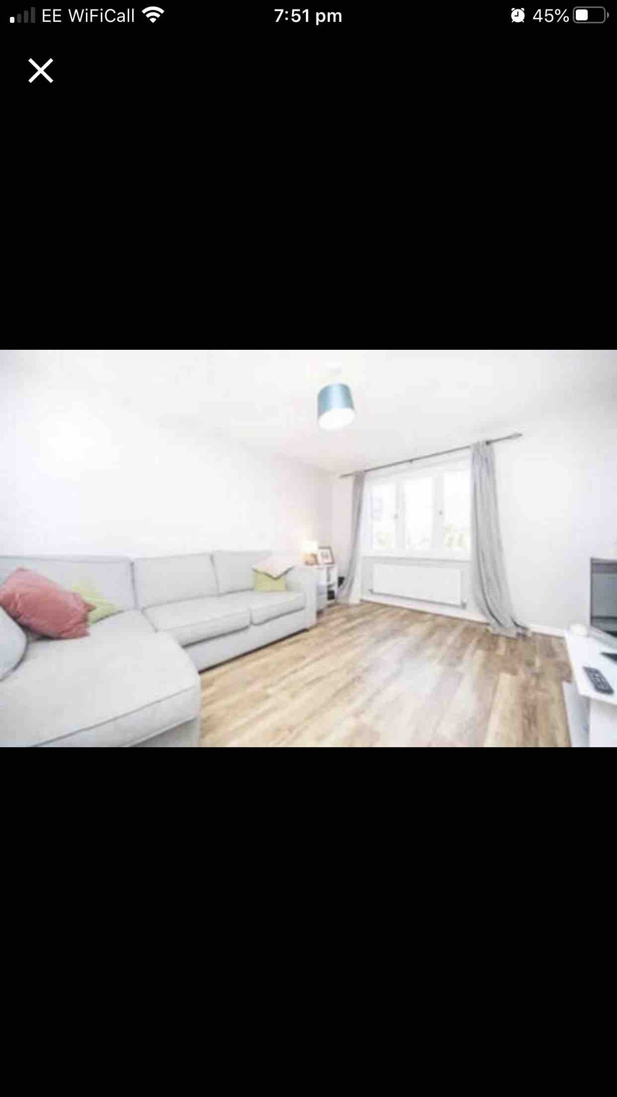 Double room RoomsLocal image
