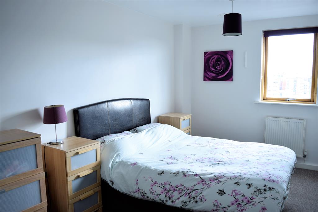 Amazing secured double bedroom to rent, Cambridge RoomsLocal image